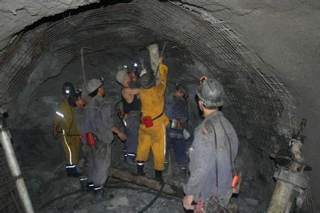 沙依巴克工程爆破中的危险因素分析以及应对工程爆破危险的措施